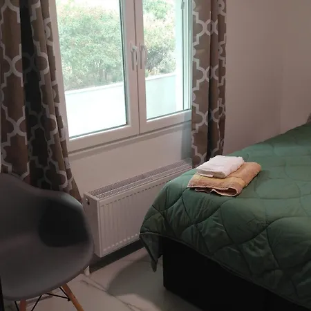 Shopping,airport,parking,ring Road 100sqm Comfort * Soluň
